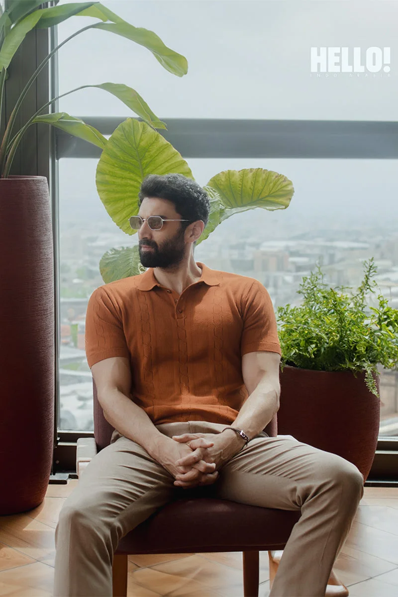 سنيتش تيشيرت بولو بني من ستيتش سينسي