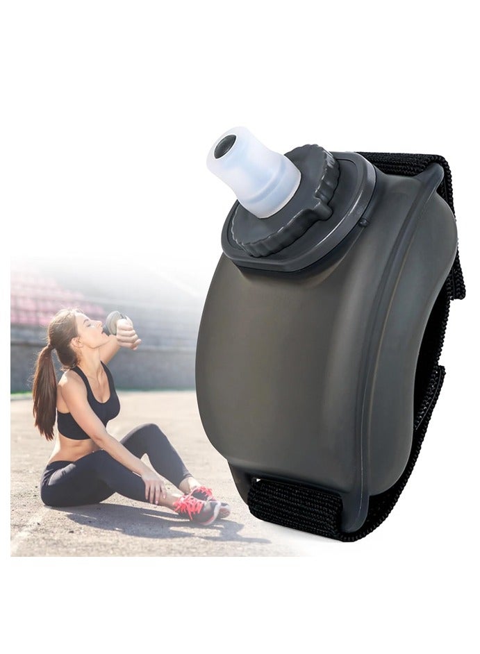 زجاجة مياه رياضية مع حزام يد قابل للتعديل، 200 مل من السيليكون الناعم للترطيب الصباحي والركض والتسلق والتمرين بدون استخدام اليدين - Image 1