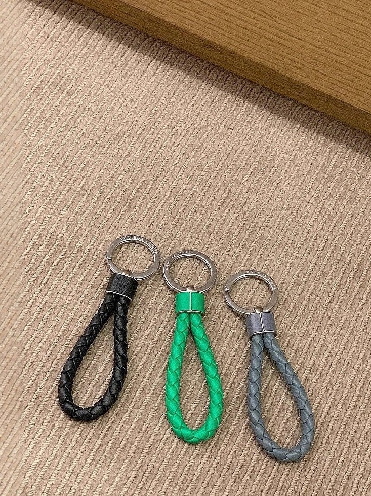 B Family Keychain Lanyard Goatskin Braided Car Keychain Pendant For Men And Women Couples - Image 5