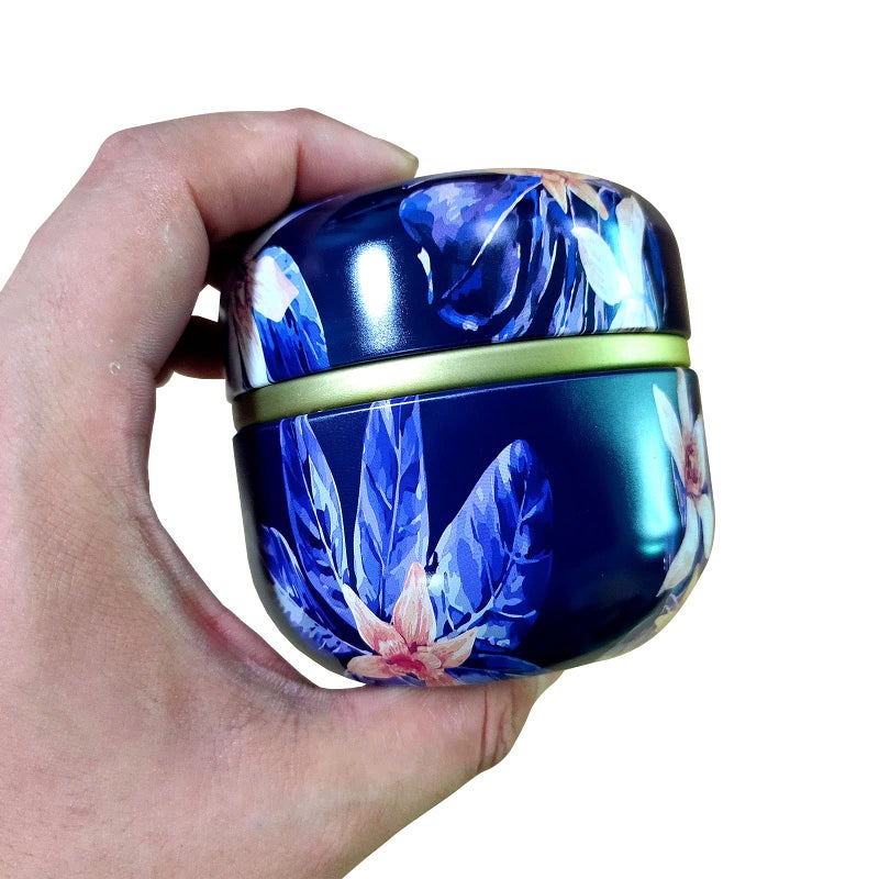 Topwon علبة بودرة توب وون 3.15" مع فوف، خالية من BPA، حاوية فوفات بودرة ناعمة، علبة بودرة جافة فضفاضة للنساء والأطفال، للاستخدام في السفر والمنزل، زهور زرقاء - Image 2