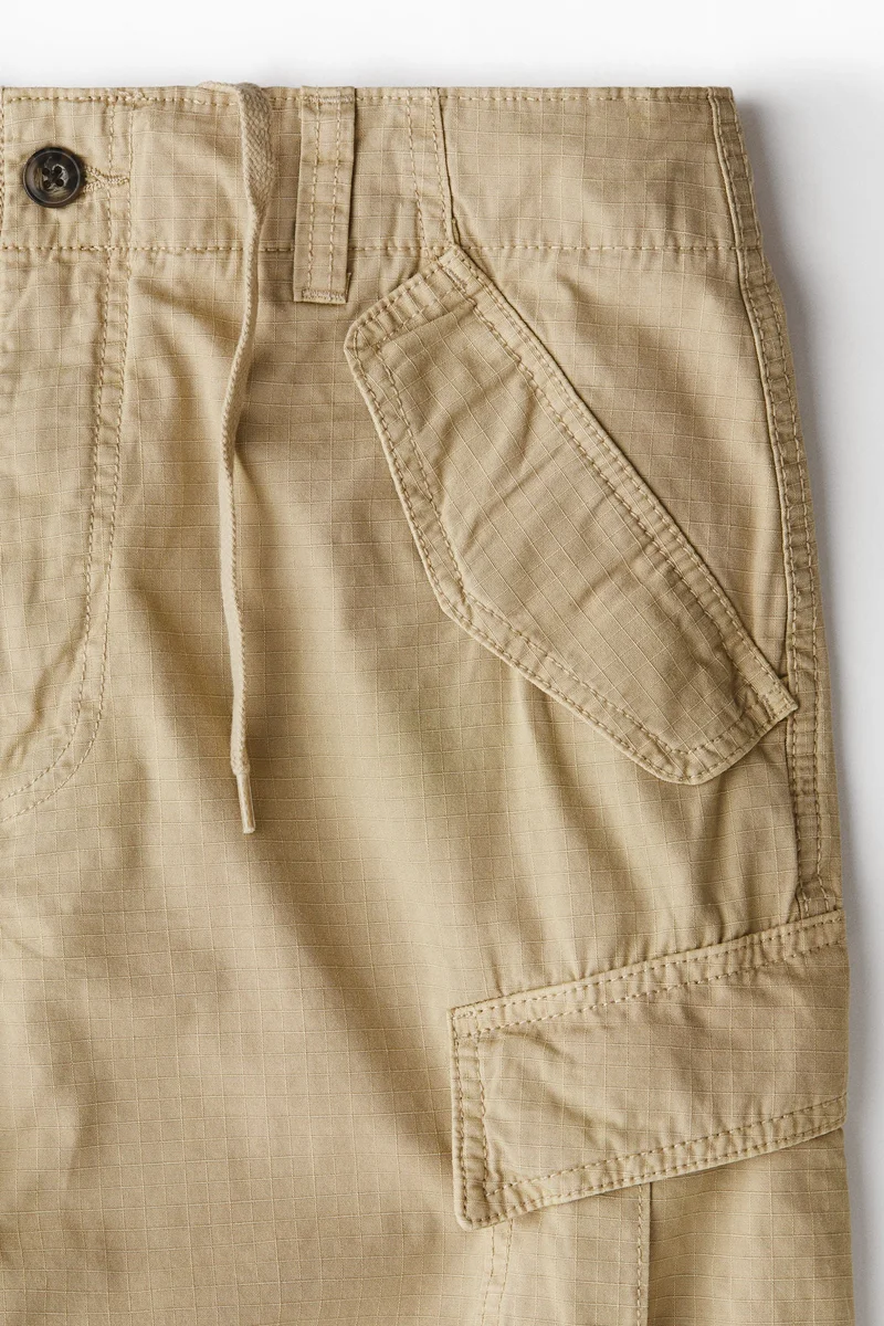 H&M  Loose Fit Cargo trousers for Men | Best Price UAE