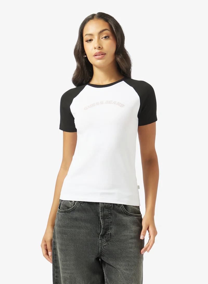 جيس جينز تيشيرت بياقة دائرية برسومات