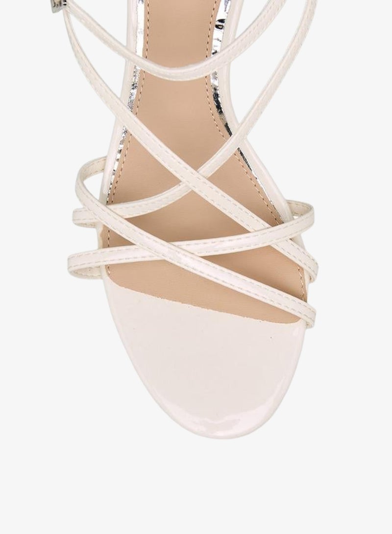 فلورا بيلا من شو إكسبرس صنادل نسائية بحزام وإبزيم - Image 4