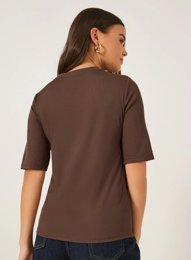 Styli Solid Fitted Round Neck T-Shirt