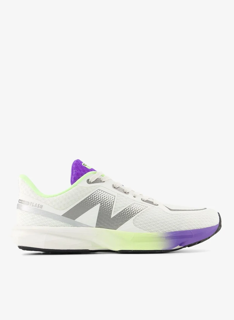 DynaSoft Flash v7 athletic Sneakers (Standard Fit)