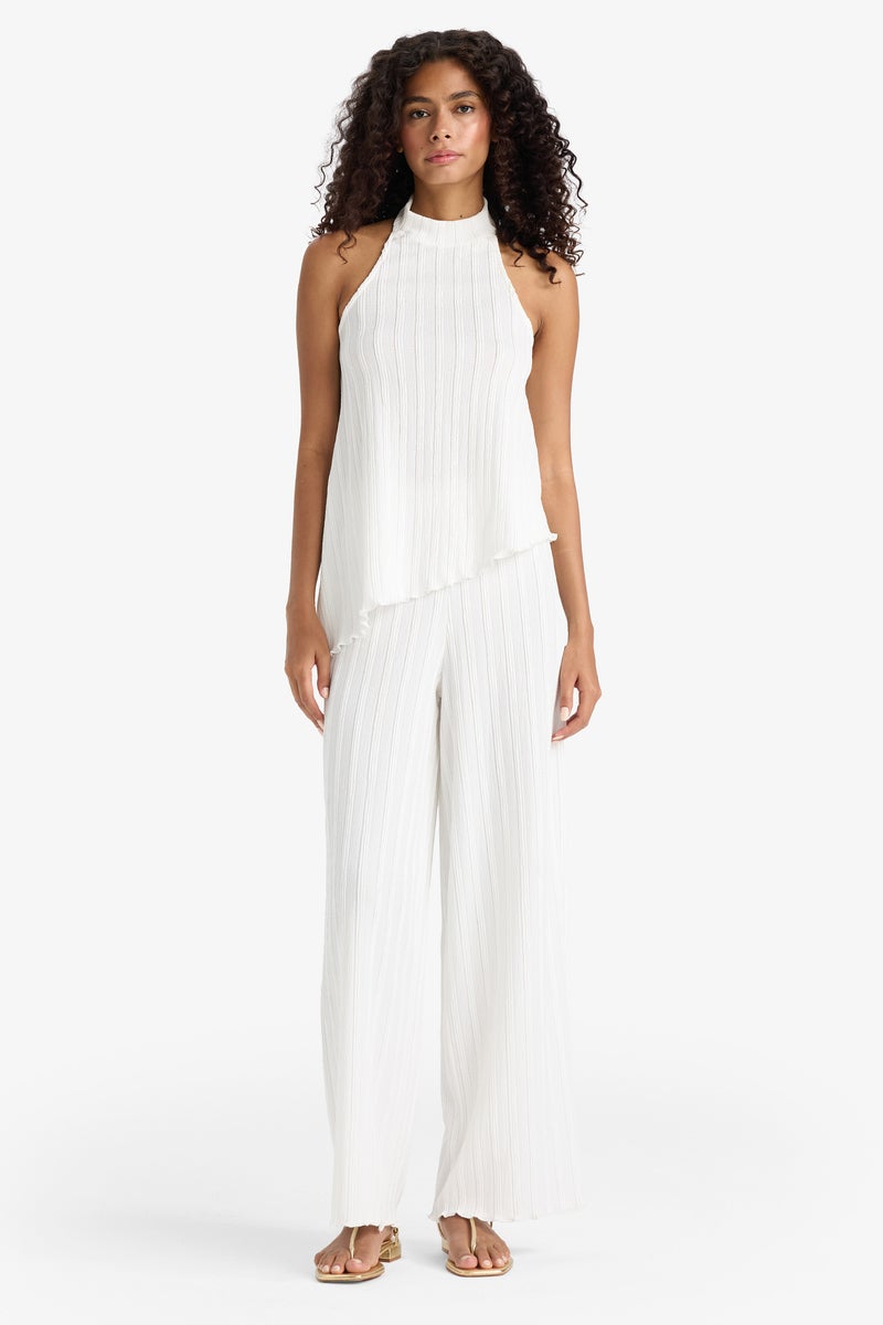 Woman Wide Leg Crinkle Trousers