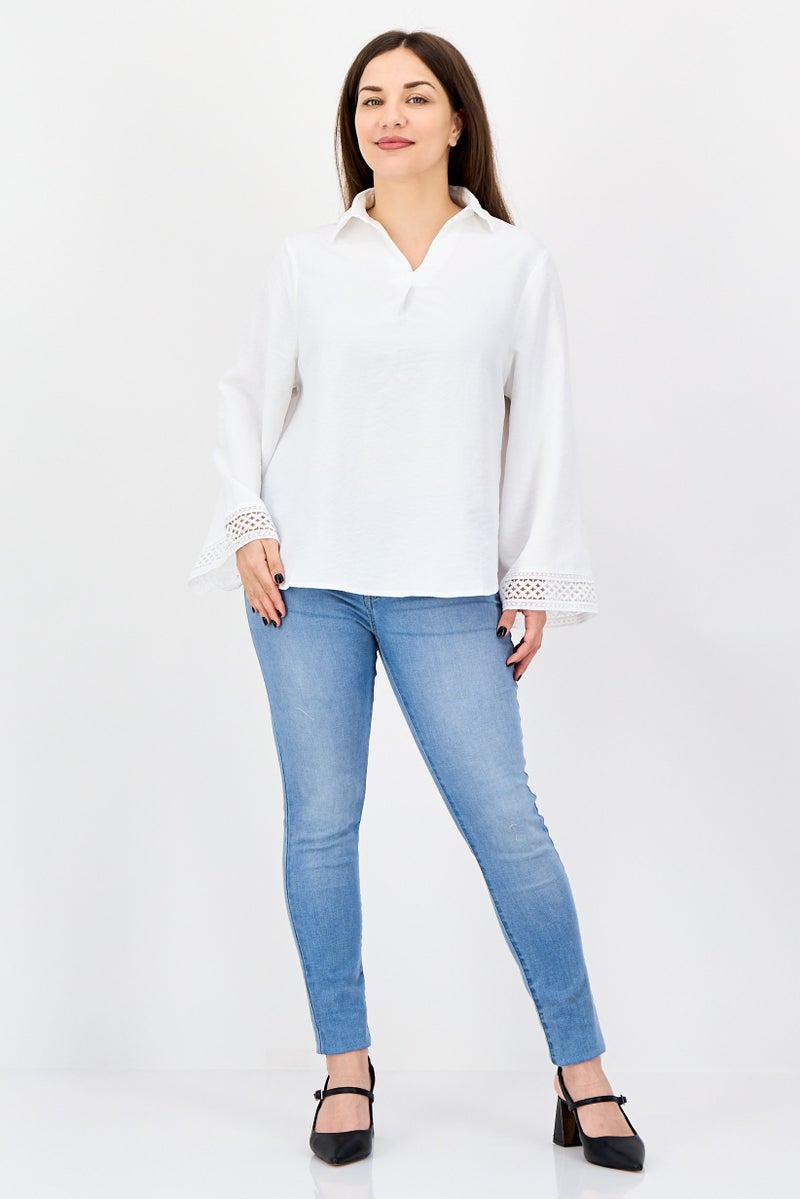 bebe Women V-Neck Solid Kimono Sleeve Blouse, White - Image 3