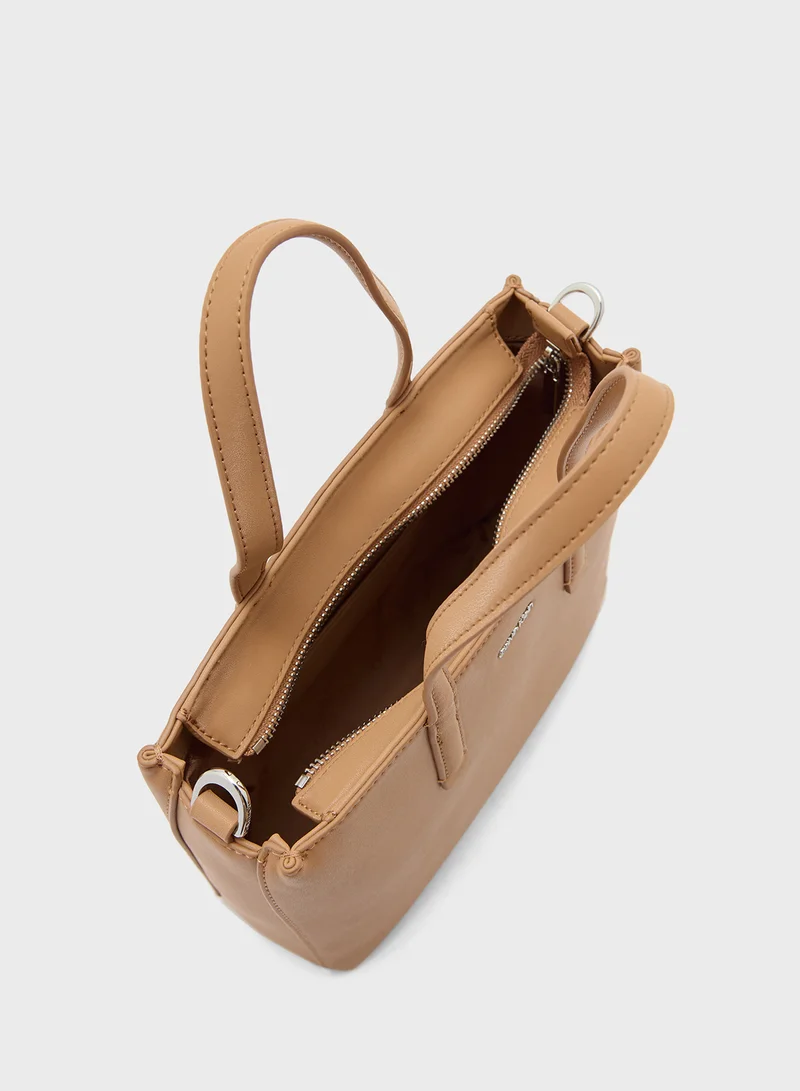 كالفن كلاين Quilted Top Handle Tote