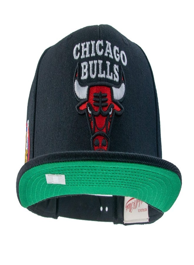 Mitchell & Ness Chicago Bulls NBA Top Spot Snapback Hat Adjustable Cap - Black/1998 NBA Finals Side Patch/Hardwood Classics - Image 4