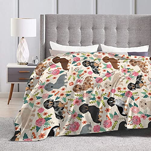 Majoug Cute Dachshund Pattern Sausage Pattern Throw Blanket Soft Lightweight Cozy Premium Flannel Warm Bed Blanket for Bedroom Living Couch All Seasons 60"X50" - Image 4