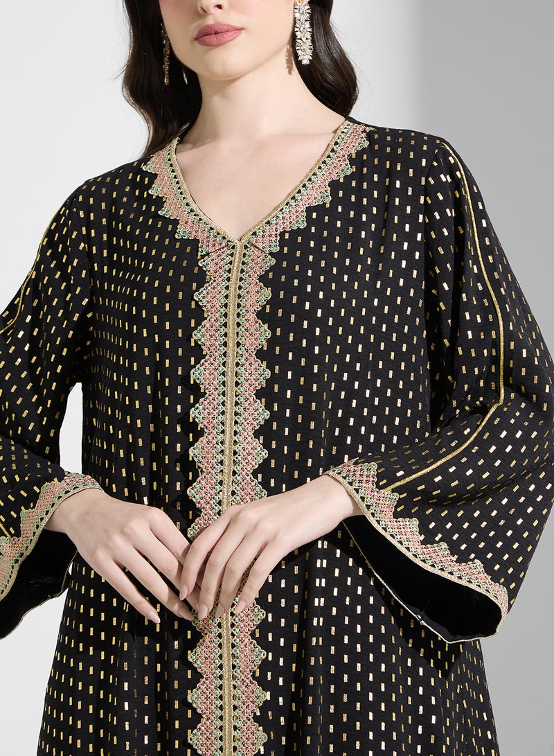 Khizana Embroidered Jalabiya - Image 3