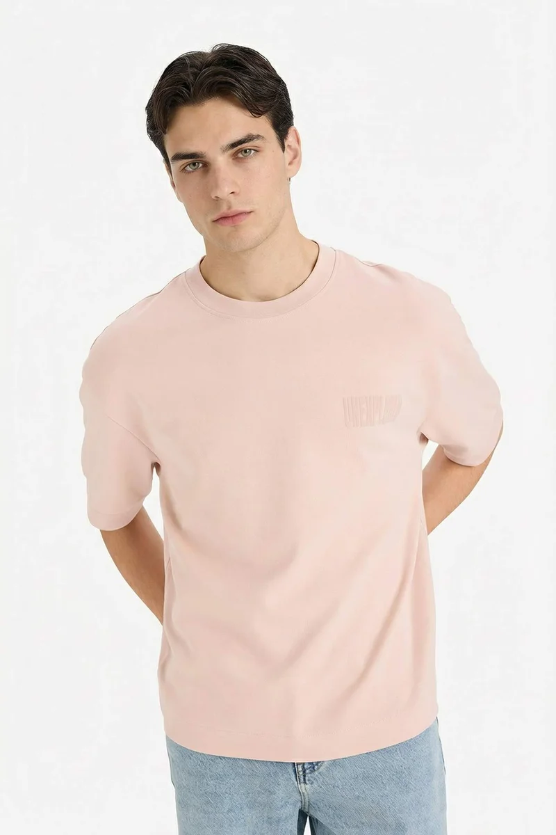 ديفاكتو Breathable Loose Fit Printed T-Shirt