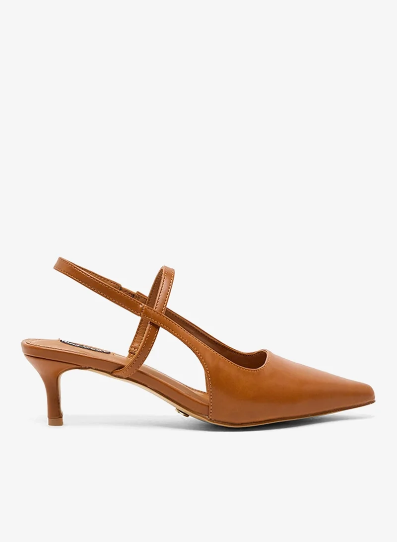 ناين ويست حذاء بكعب مدبب من دي لوسي