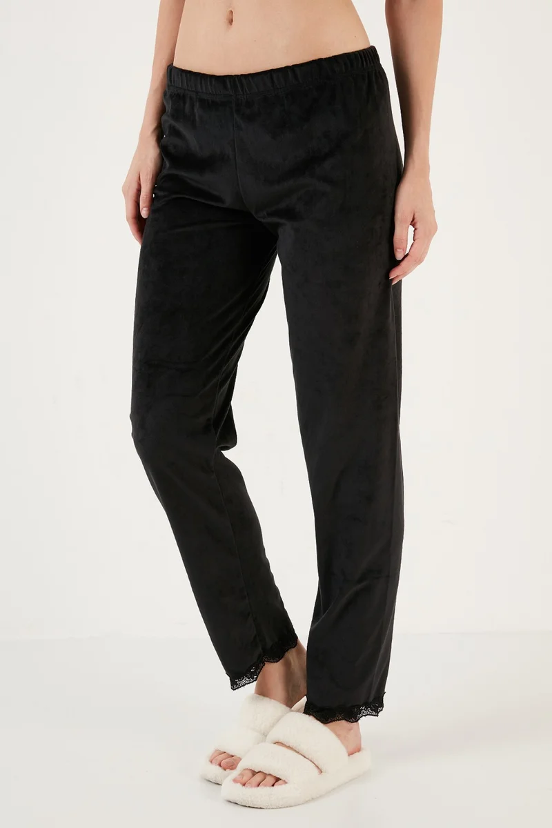 Lela Regular Fit Lace Soft Textured Velvet Pajama Set with Dressing Gown Women's Pajama Set 6095545