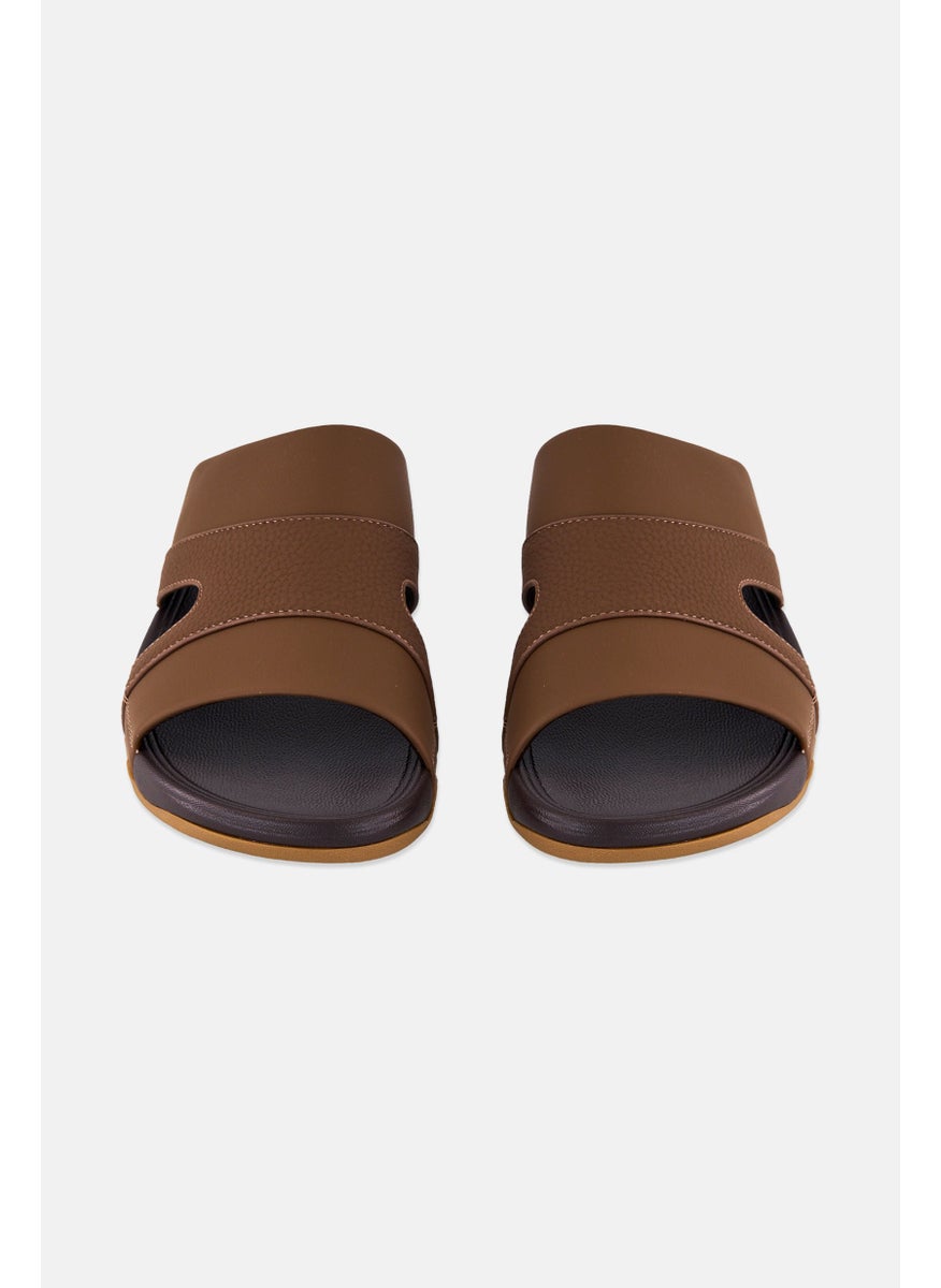 English Laundry Men Slip On Arabic Sandals, Light Brown  - Image 4