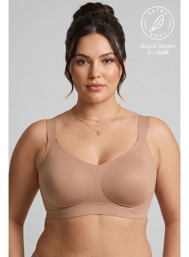 Aytuğ Egyptian Shaping Laser-Cut Bra in Dark Skin.