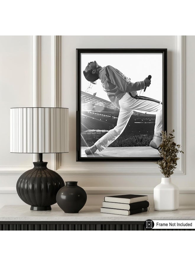 Poster Master Queen Live At Wembley - Freddie At A Concert Print - Music Photography - Black And White Art - Great Studio Or Living Room Decor - 8X10 Unframed Wall Art - Image 3