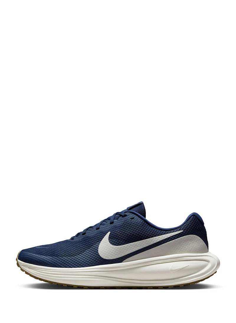 Nike Revolution 8