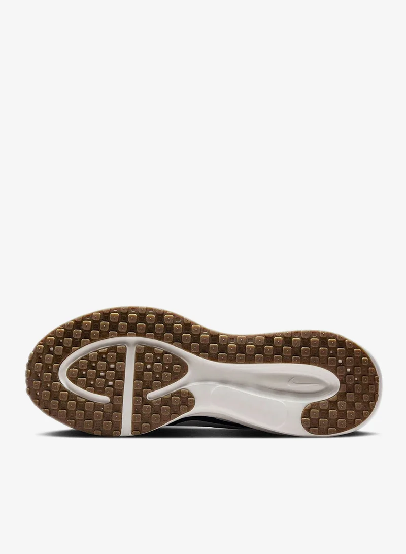 Nike Nike Revolution 8