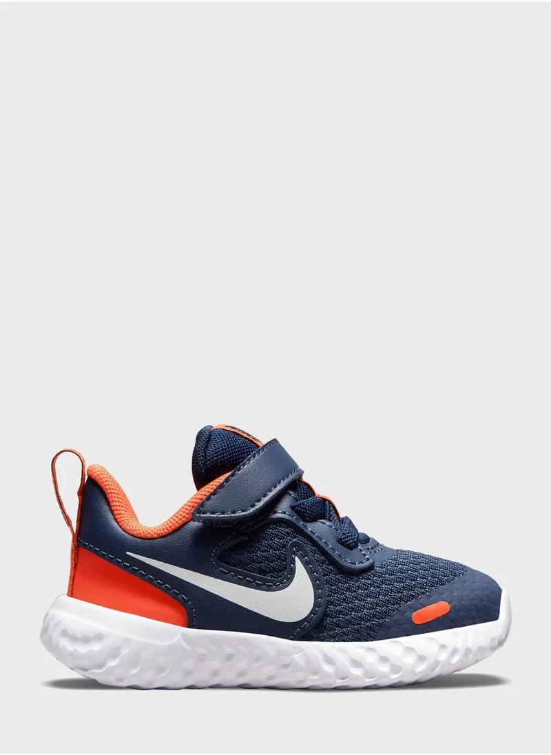 Nike Infant Revolution 5