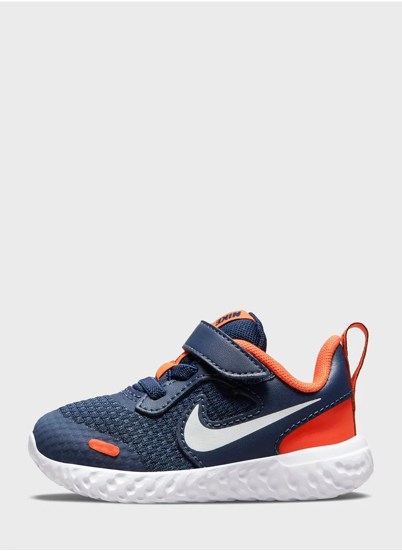 Nike Infant Revolution 5