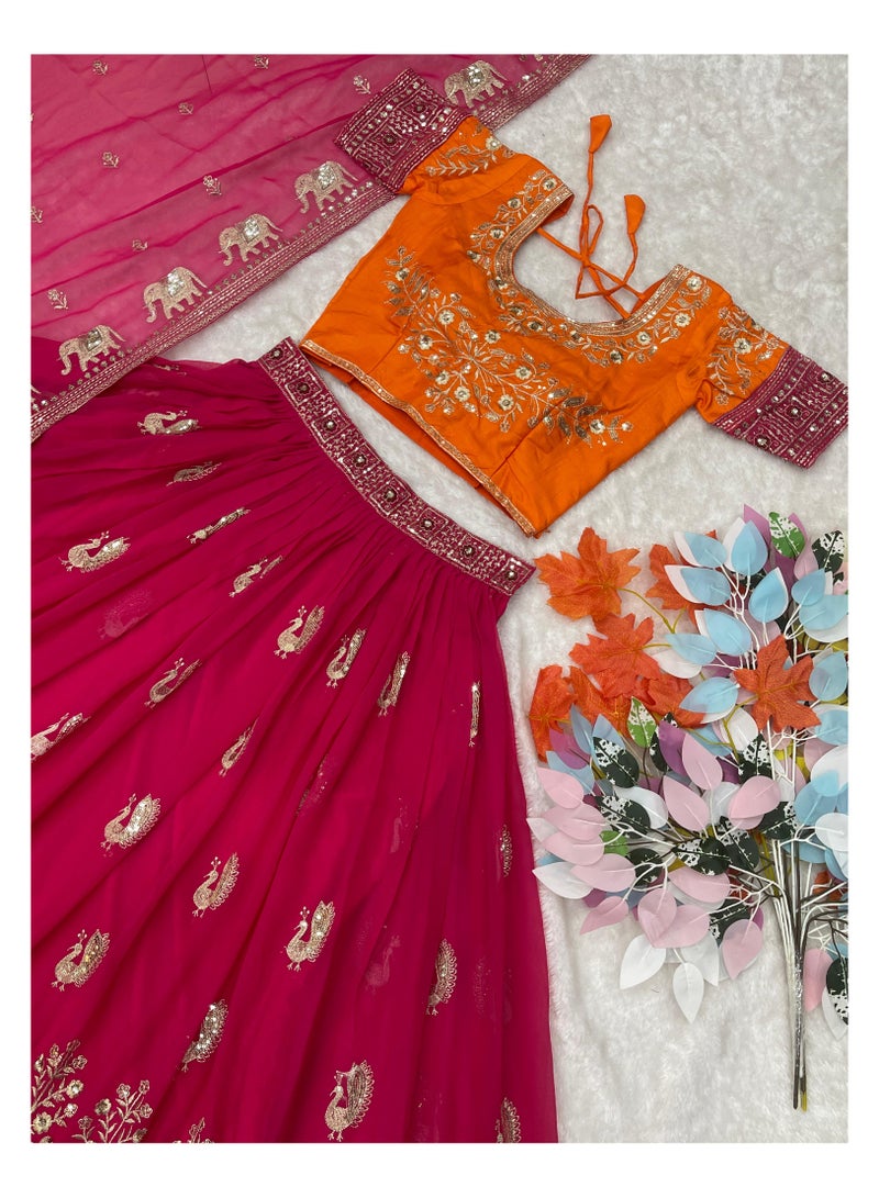 جــرابــمـــا نــتــرا   ليهانجا جاهزة للارتداء باللون الوردي مع عمل متسلسل مع دوباتا وردية بالإضافة إلى بلوزة برتقالية مخيطة بالكامل - Image 2