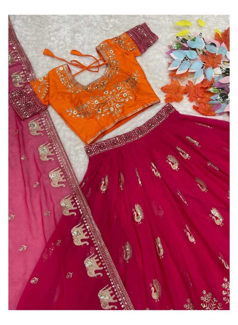 جــرابــمـــا نــتــرا   ليهانجا جاهزة للارتداء باللون الوردي مع عمل متسلسل مع دوباتا وردية بالإضافة إلى بلوزة برتقالية مخيطة بالكامل - Image 3