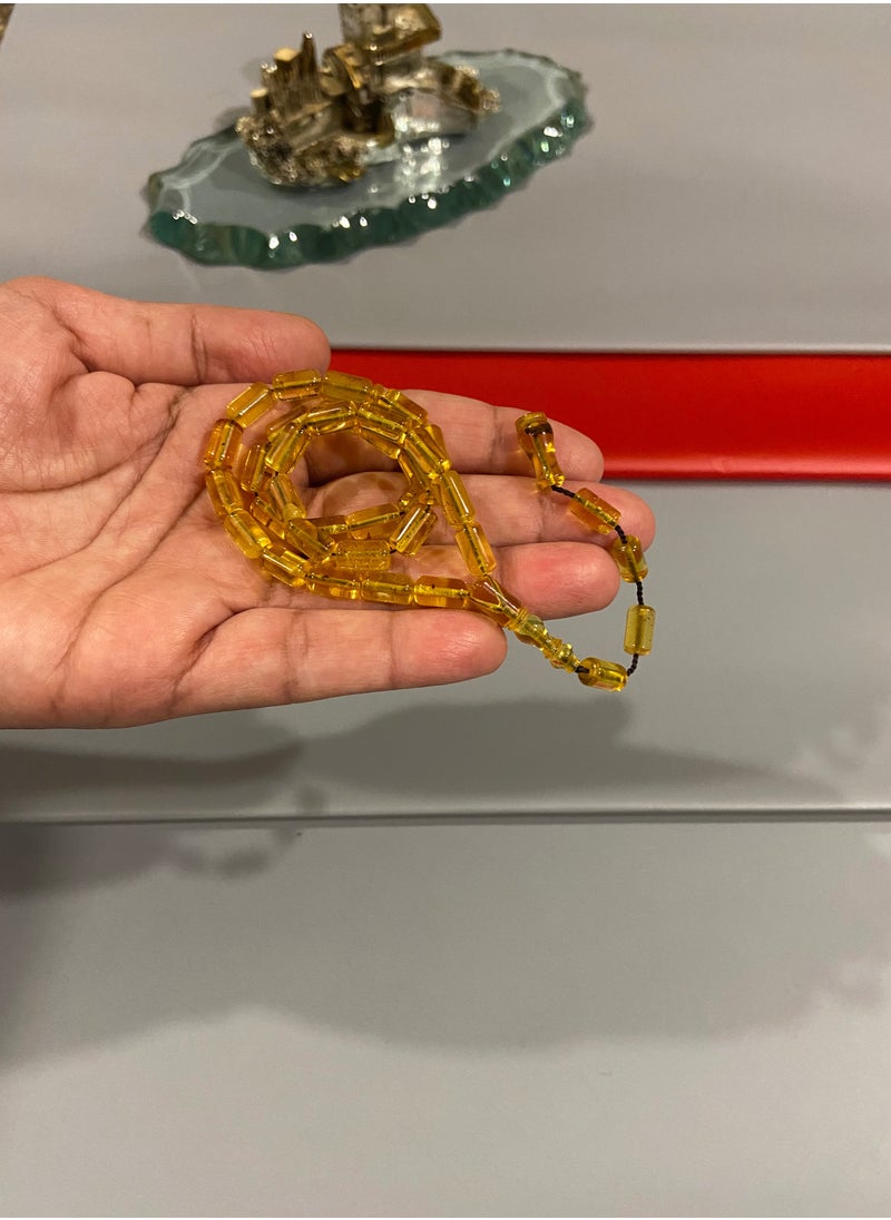 بيرسونال تاتش سبحة رجالية صغيرة جداً من الكهرمان الطبيعي البولندي الحُر عدد الخرز 31 ومقاس الخرز 5.4mm x 10mm  - Image 5