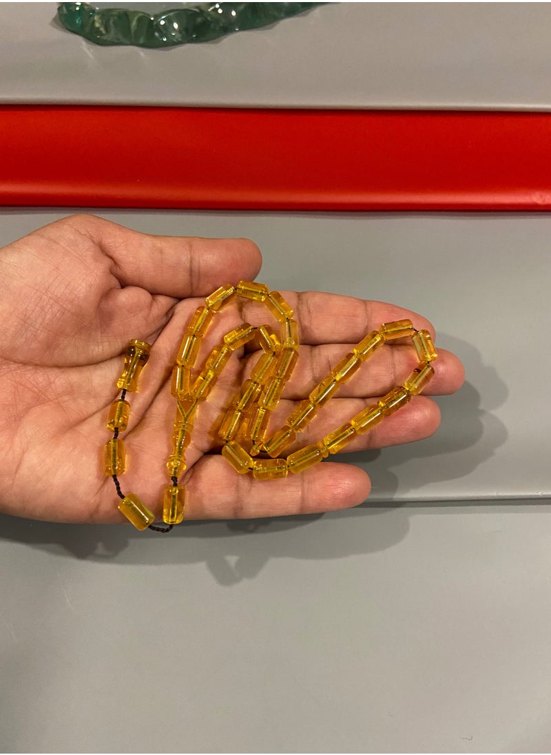 بيرسونال تاتش سبحة رجالية صغيرة جداً من الكهرمان الطبيعي البولندي الحُر عدد الخرز 31 ومقاس الخرز 5.4mm x 10mm  - Image 4