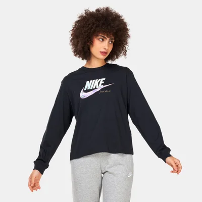Nike Women's Sportswear Boxy T-Shirt