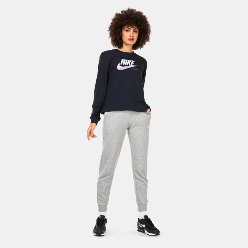 Nike Women's Sportswear Boxy T-Shirt