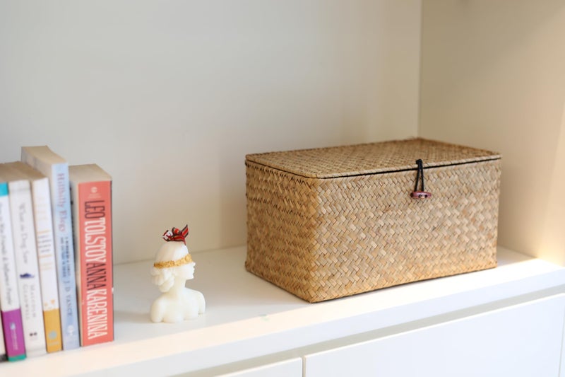 DOKOT Rectangular Handwoven Seagrass Storage Basket with Lid for Shelves and Home Organizer Bin, (M (12"x7"x6"H), Brown) - Image 2