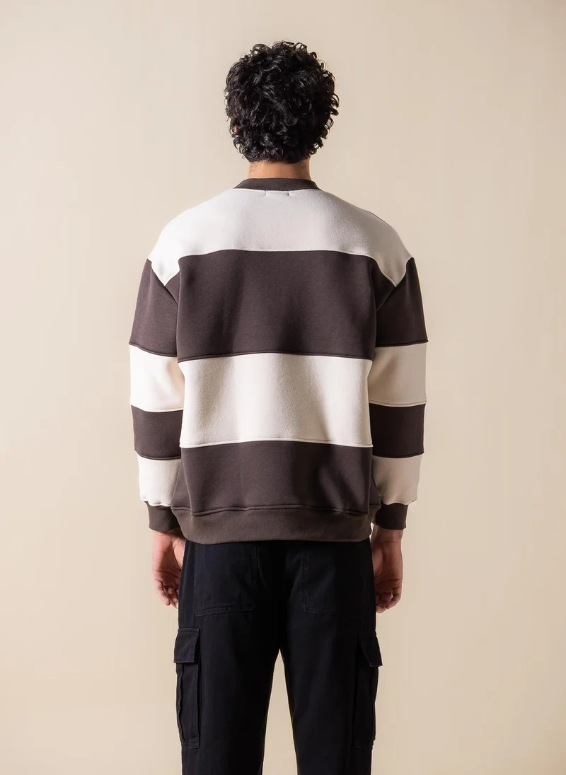 SHAPES DETAILED SWEATSHIRT