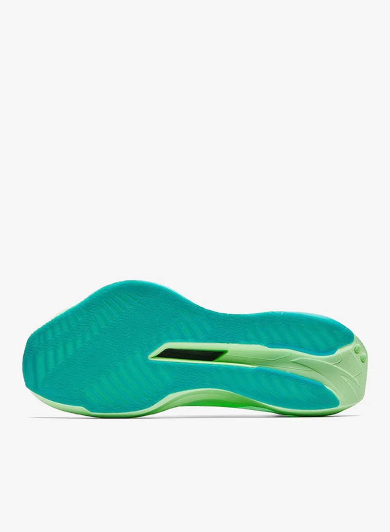 Anta green C202 7 Men's Running Shoes for Men | Best Price UAE