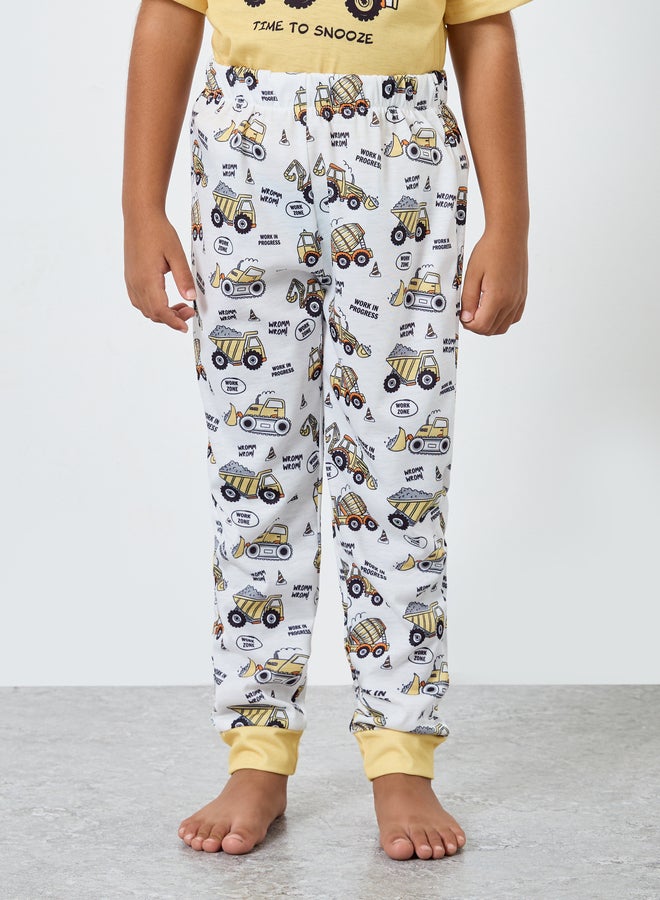 Styli Truck Graphic T-Shirt and Cuffed Pyjama Set - Image 5