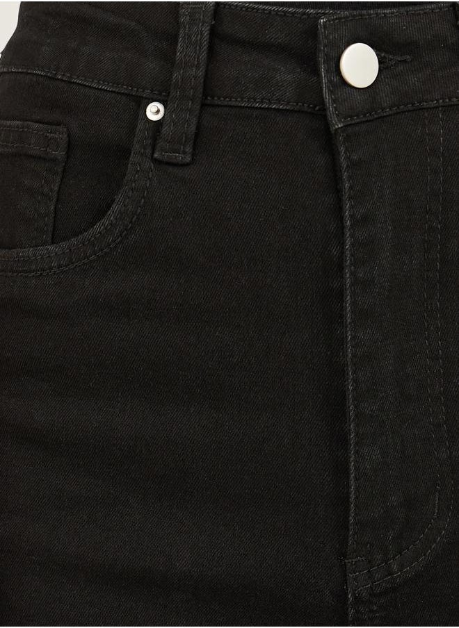 Styli High Rise Rivet Detail Straight Fit Jeans  - Image 3