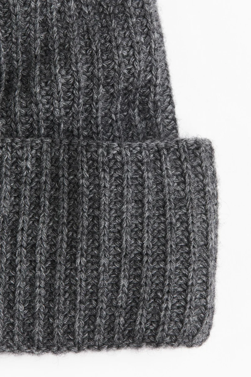 H&M Ribbed Wool-Blend Hat