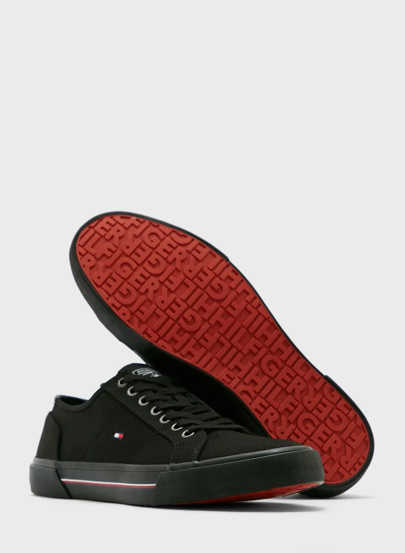 TOMMY HILFIGER Core Corporate Low Top Sneakers