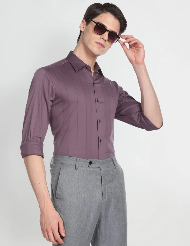 Vertical Stripe Manhattan Slim Fit Shirt
