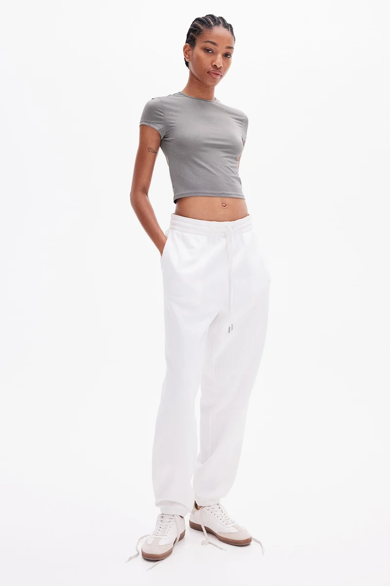 اتش اند ام تي-شيرت بقصّة ضيقة