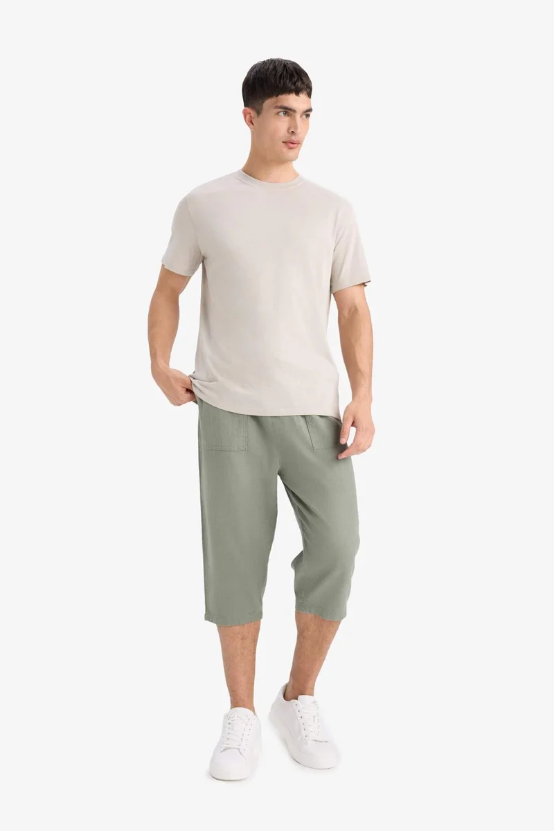 Defacto  Regular Fit Cotton Capri Pants for Men | Best Price UAE