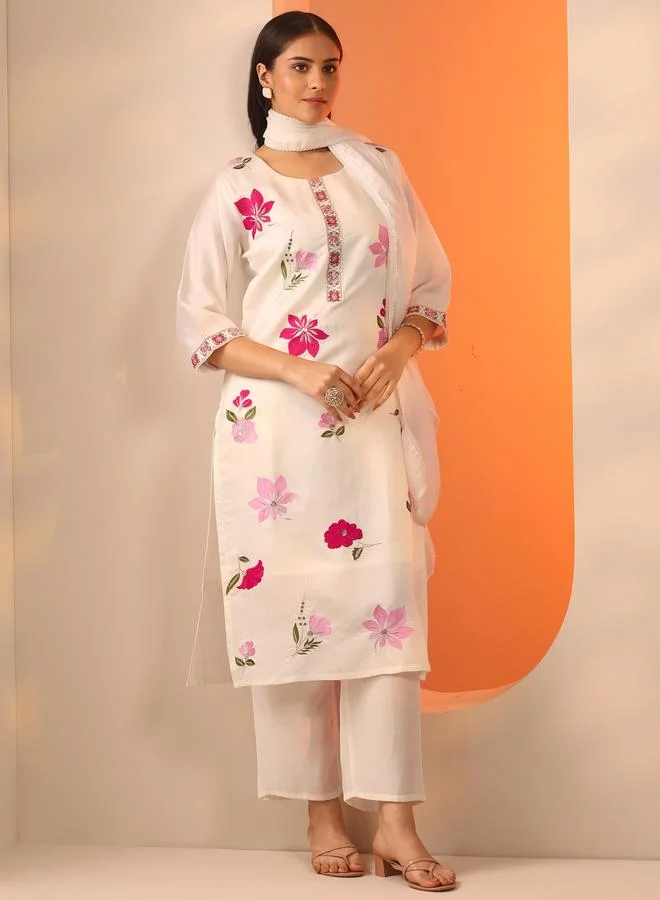 لباس Printed Silk Blend Straight Kurta, Trousers And Dupatta Set