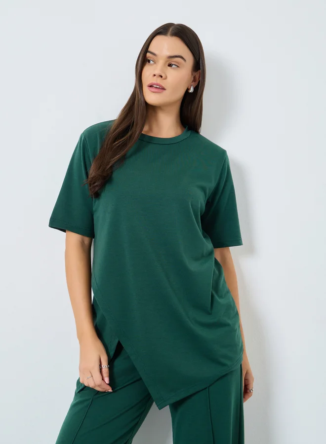 Styli Styli Dark Green Asymmetric Hem T-Shirt and Joggers Co-Ords