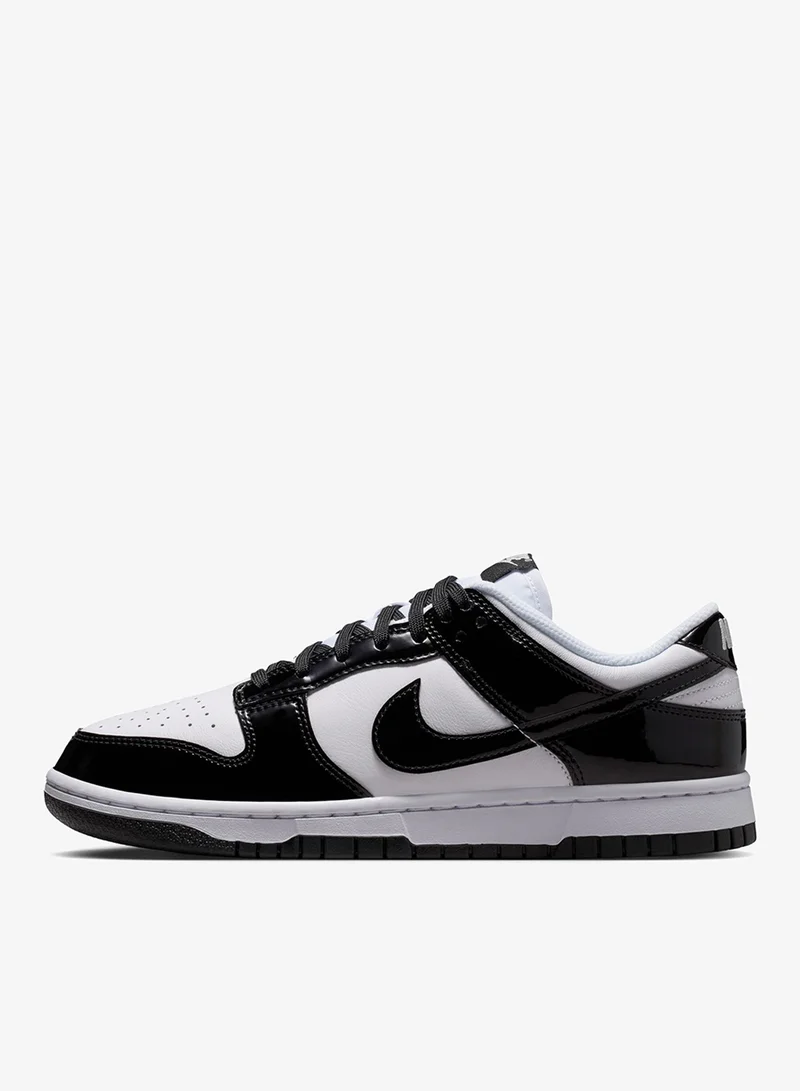 Nike WHITE/BLACK-WHITE-MTLC SILVER Dunk Low Se Street1 for Women | Best Price UAE
