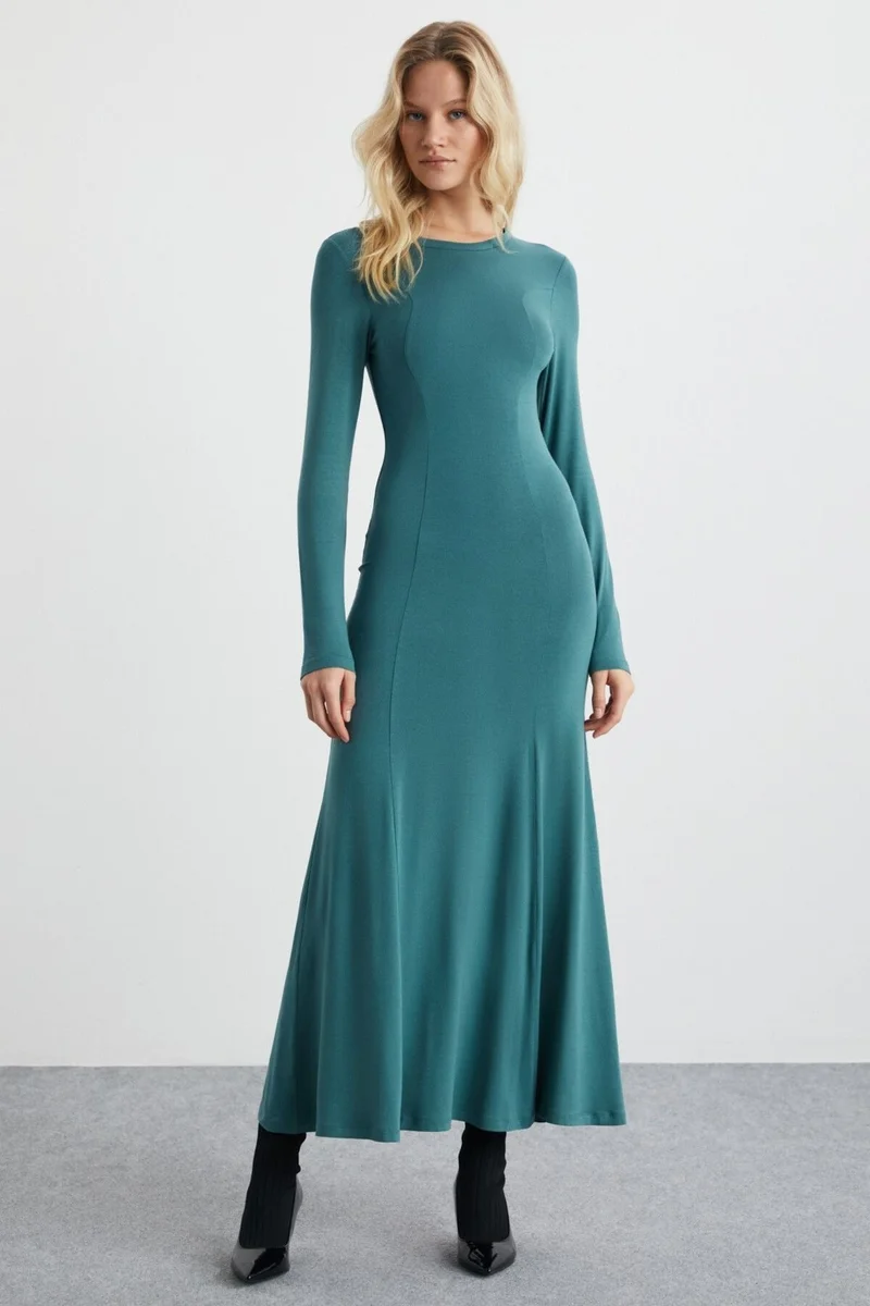جريميلانج Nuvia Women's Viscose Round Neck Slim Fit Green Dress