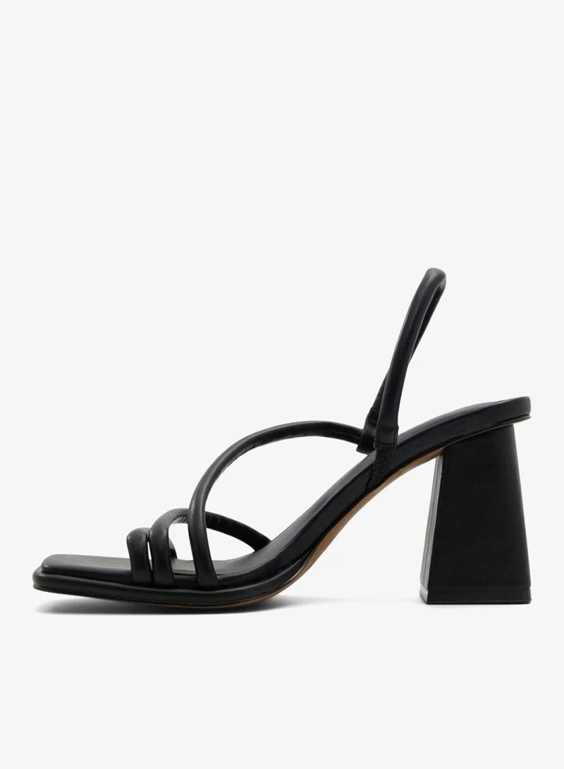 كول ات سبرنج صندل لوكس بكعب عالي