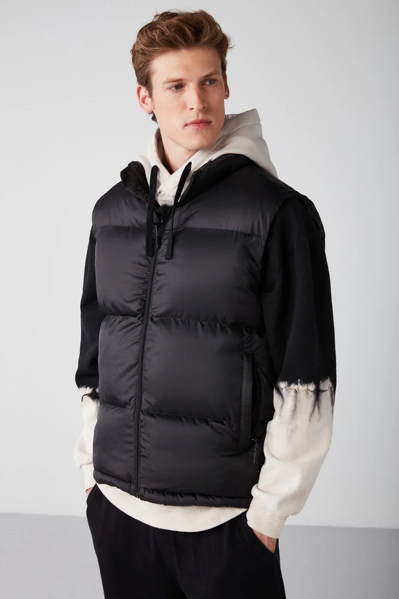 جريميلانج Lennon Men's Puffer Vest Thick Puffy Water Repellent Recycle Polyester Filling Zippered Black Vest