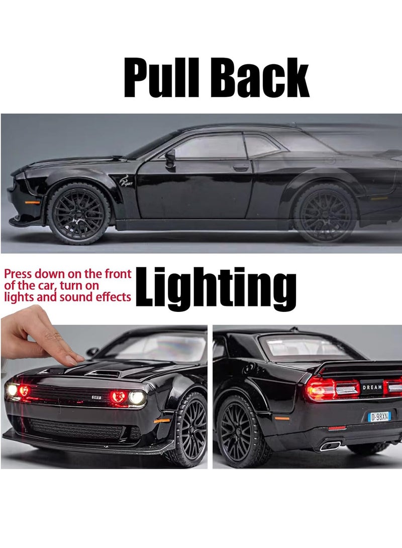 سيارة لعبة موديل 1/32 Dodge Challenger Hellcat Alloy Model Car مع الضوء والصوت، سيارات نموذجية قابلة للتجميع، مركبات لعب قابلة للسحب للخلف للأولاد والأطفال من سن 3 سنوات فما فوق - Image 3