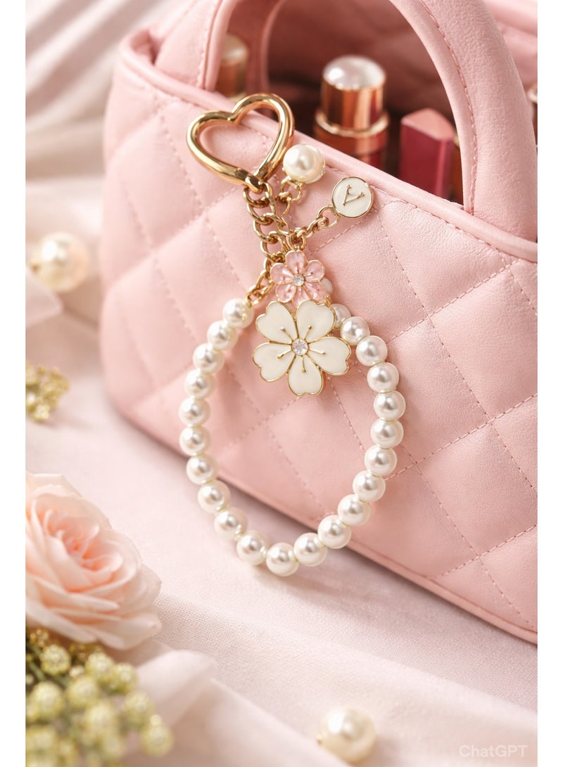 Keychain for Women & Men Pearl Beaded Gold Heart | Fashion Key Ring | Handbag & Backpack Bag Charm Accessory | Cute Decoration Gift | One Size UAE - Image 4
