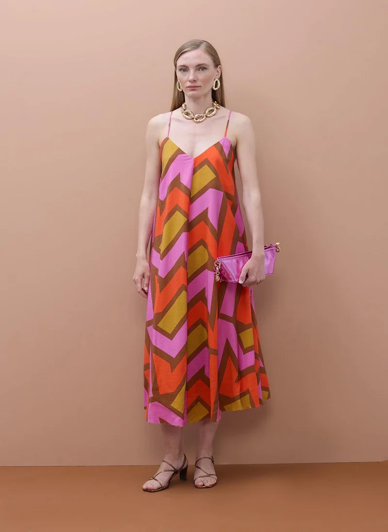 لولا كساديمونت Strappy V-Neck Logo Dress